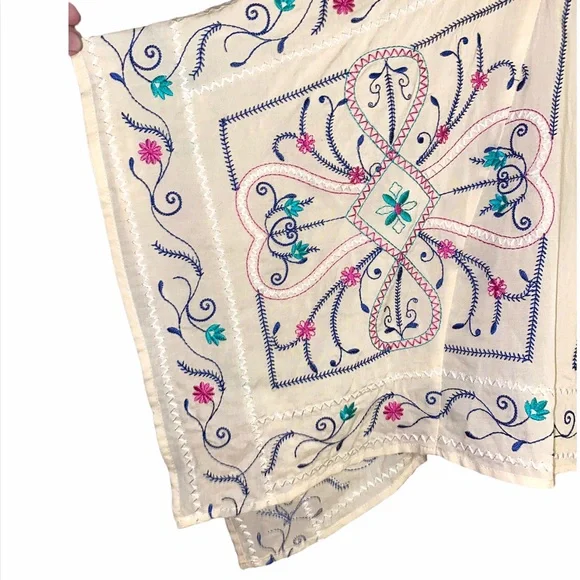 Chicos Gorgeous embroidered boho layered top Sm O - Picture 6 of 15